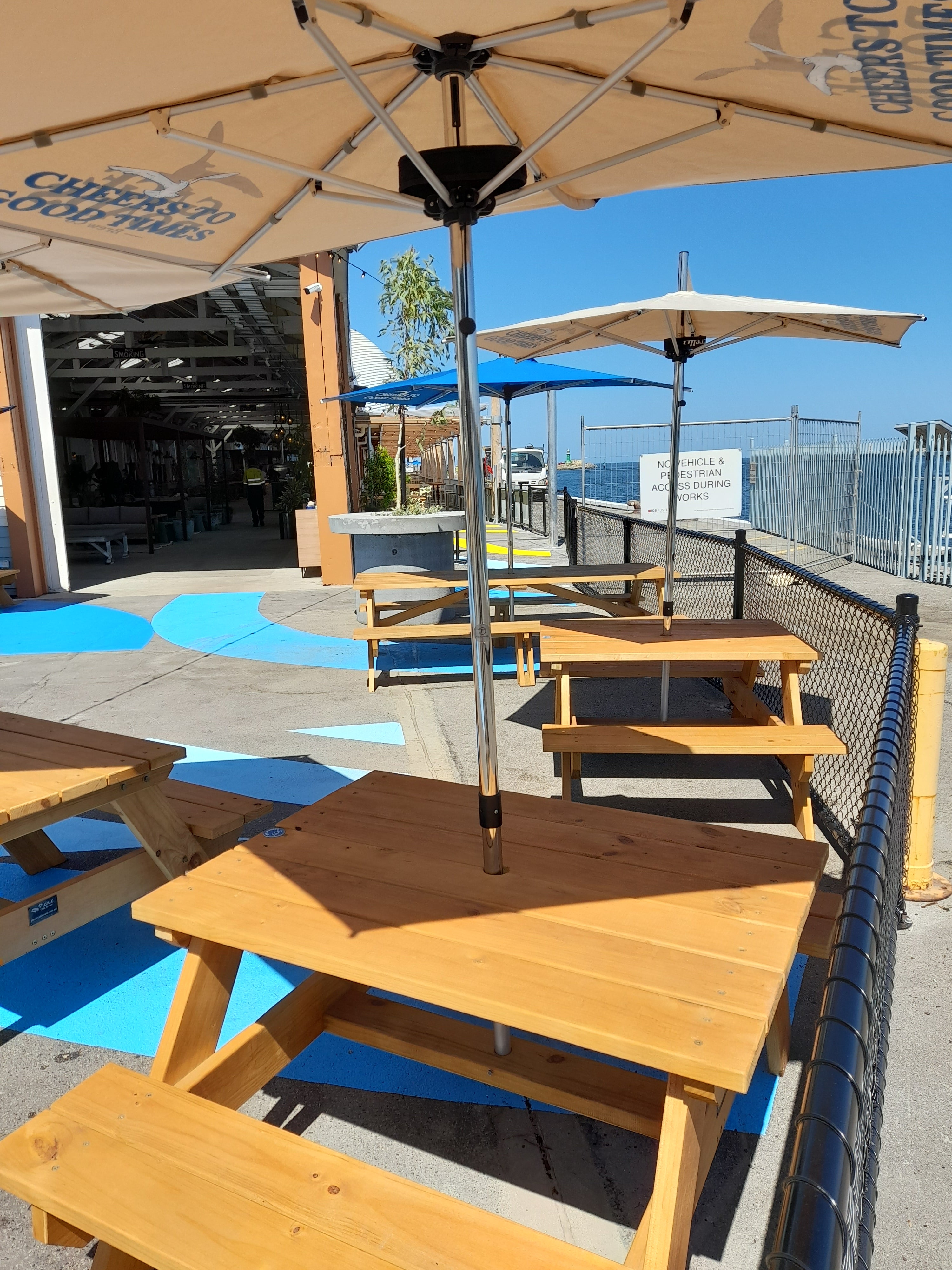 Outdoor Pine picnic tables at Gage Roads Pub, Fremantle.