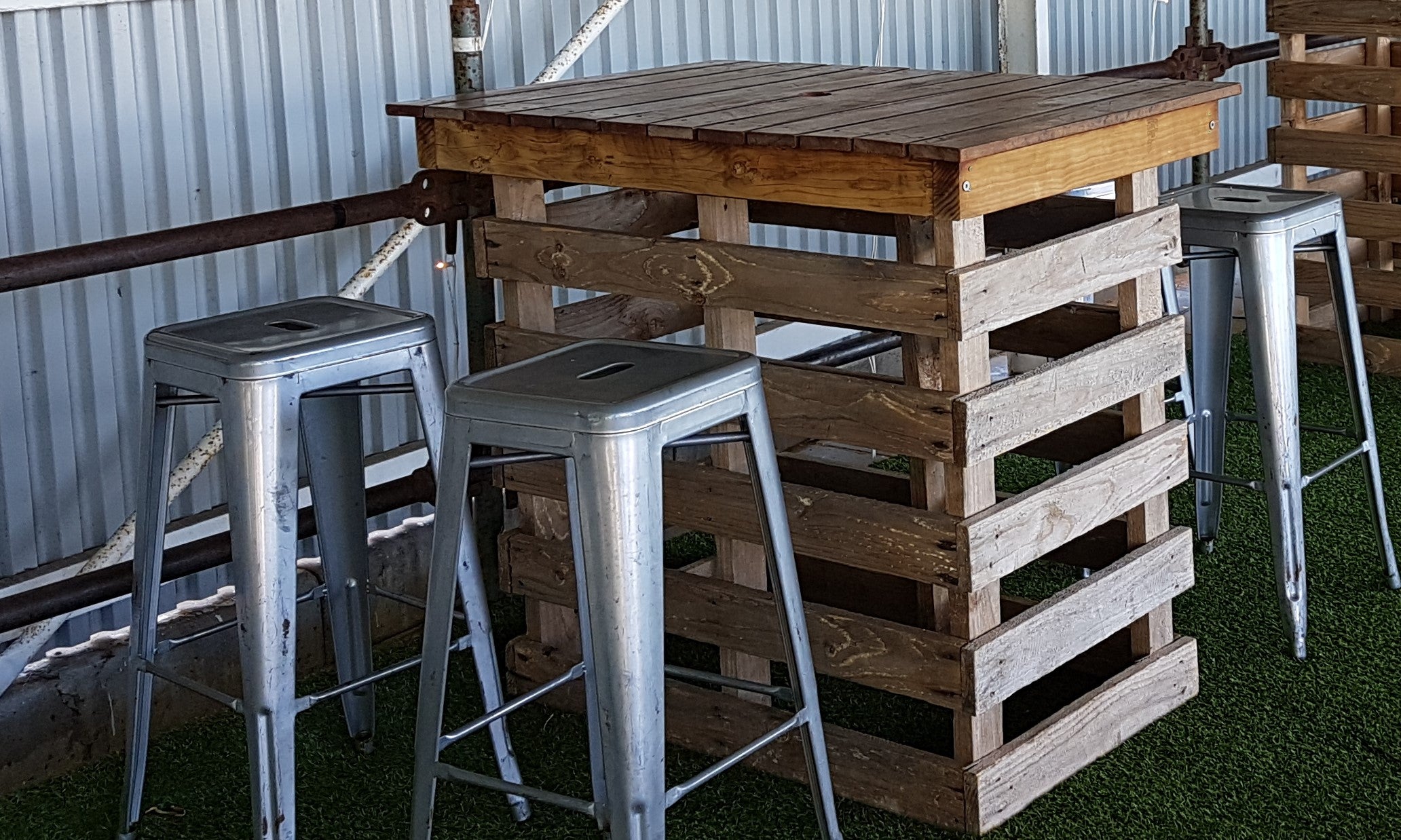 Pallet Stye Cocktail Table